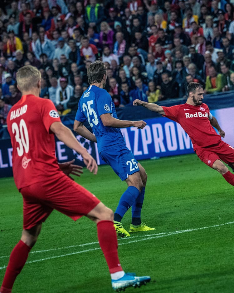 Red Bull Salzburg In Der Champions League Lostopf Auslosung Spielplan Zur Gruppenphase