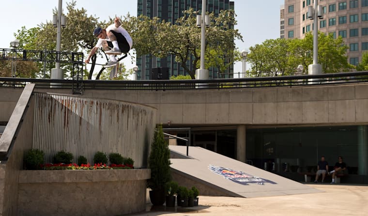 Ryan Sheckler Hart Lines Skateboarding Contest