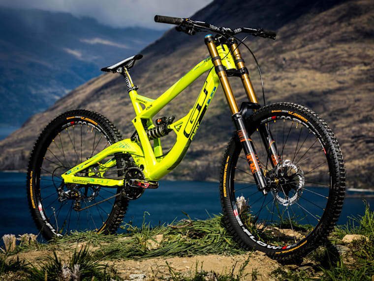 gt dhi downhill bike