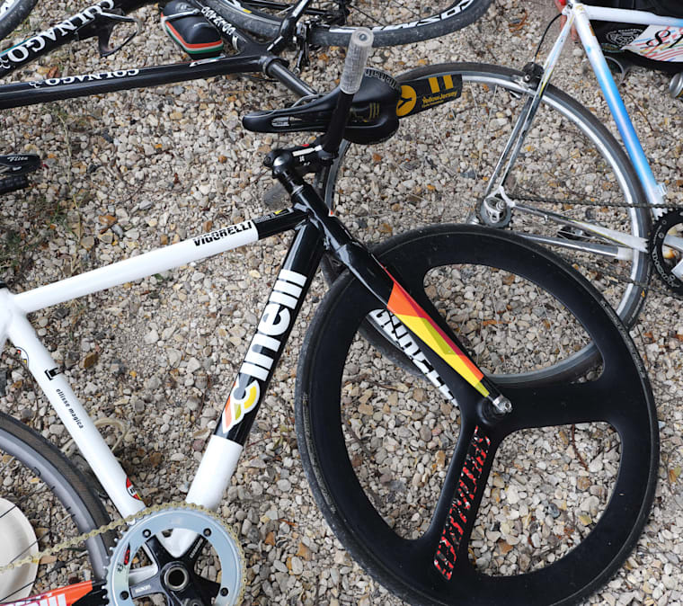 日本最速女性メッセンジャー｜YUKIが信頼するVOGUEのフレーム｜ピスト 