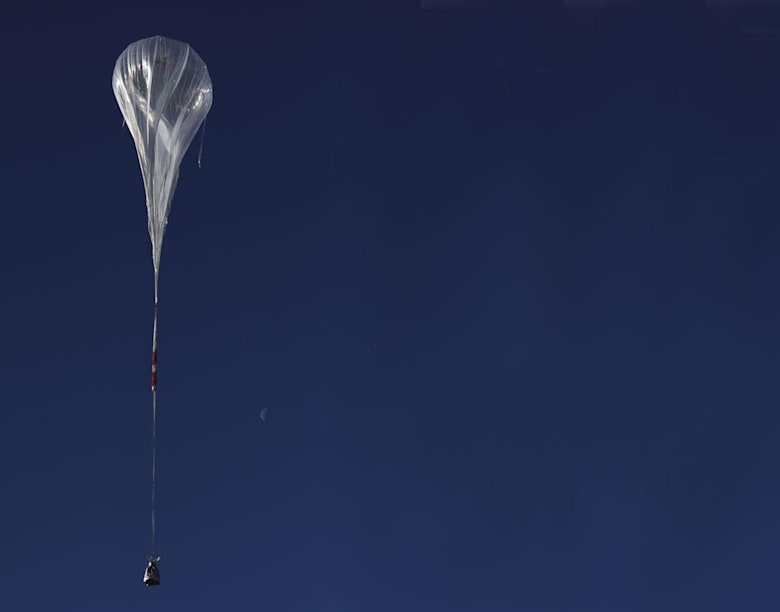 Red Bull Stratos Capsule Set For Take Off