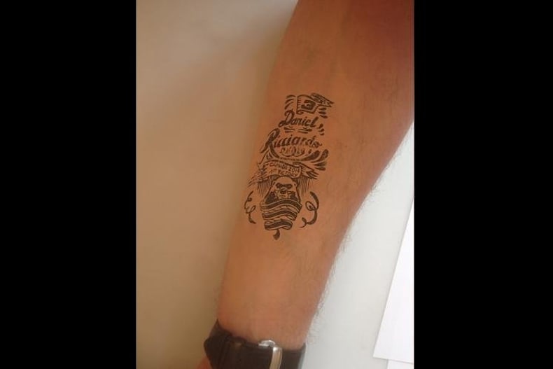 Mach Dir Dein Eigenes Daniel Ricciardo Tattoo
