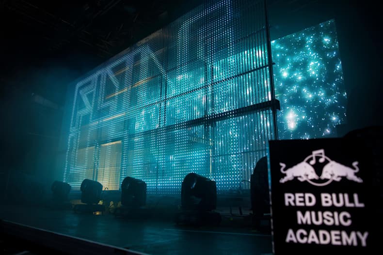 Rbma Stage Mauerpark 2017 Alle Fotos 2,224 flying lotus products are offered for sale by suppliers on alibaba.com, of which decorative flowers & wreaths accounts for 1%.