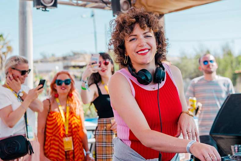 Best Music Podcasts 25 To Get On Your Headphones