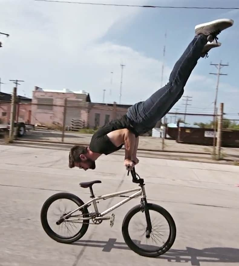 Dezelfde Mark maandag Tim Knoll BMX freestyle rider in Milwaukee video