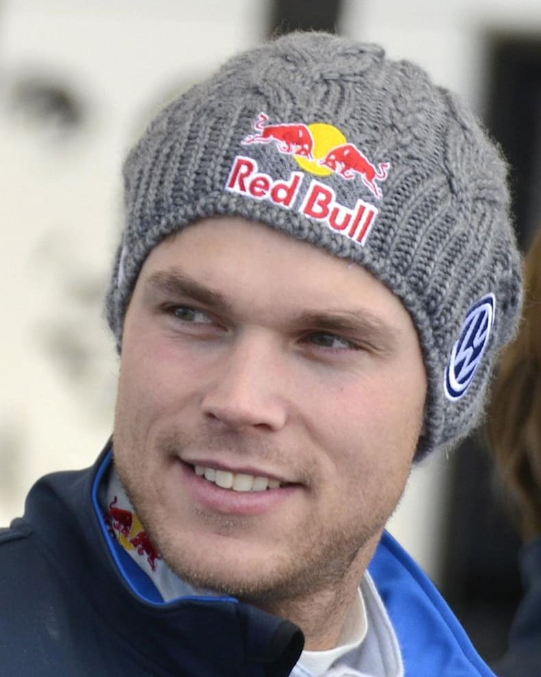 Bonnet red bull wrc clearance