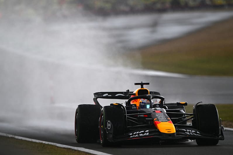 Carrera Oracle Red Bull Racing プルバックカー Red Bull - F1 RB18 Team Oracle Red Bull Racing n.11 (2022) 1