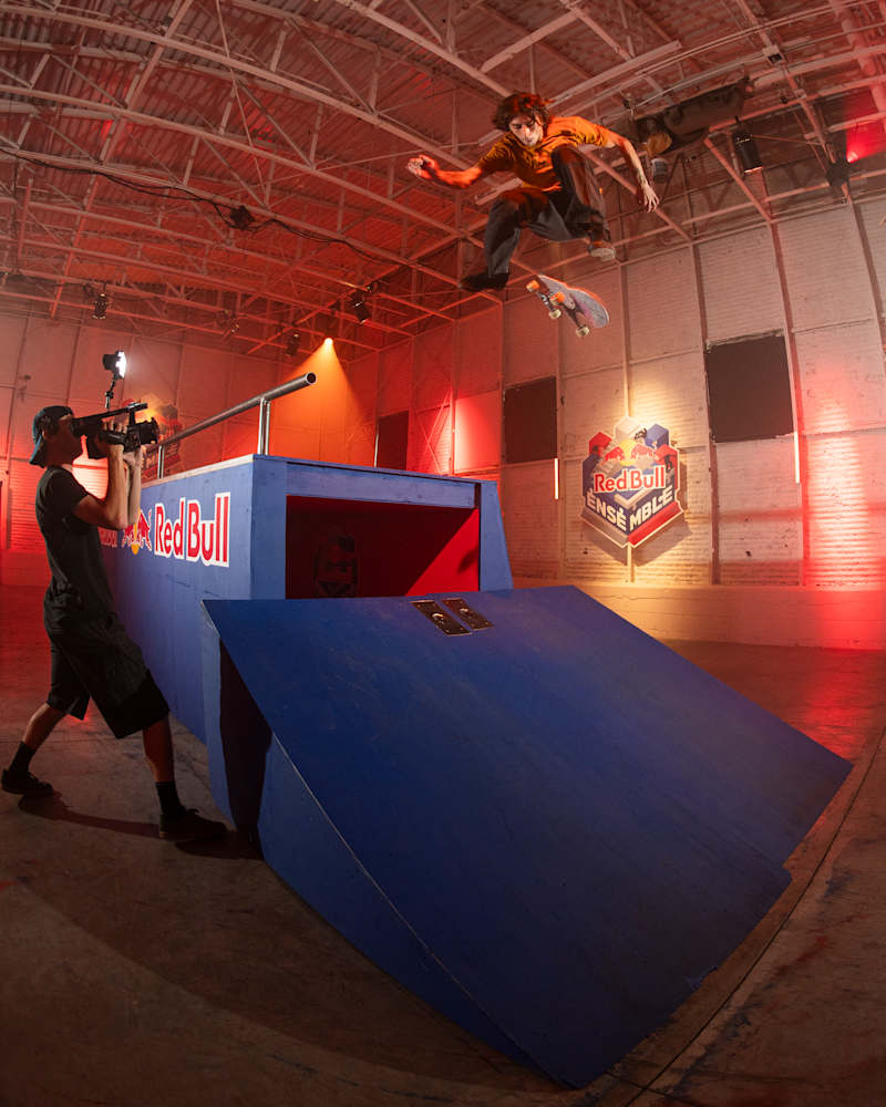 Propeller: Vans skate movie intro song video – extra