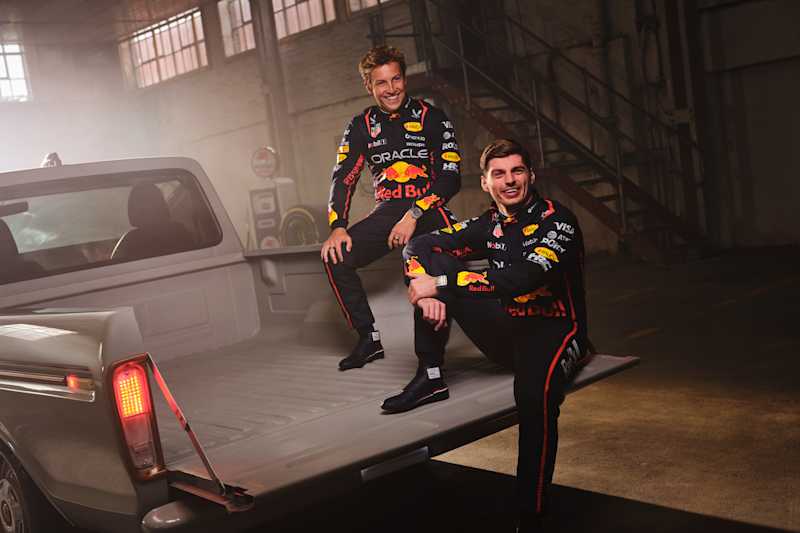 MAX AND LIAM REVEAL 2025 RACESUITS, TEAM KIT AND HELMETS