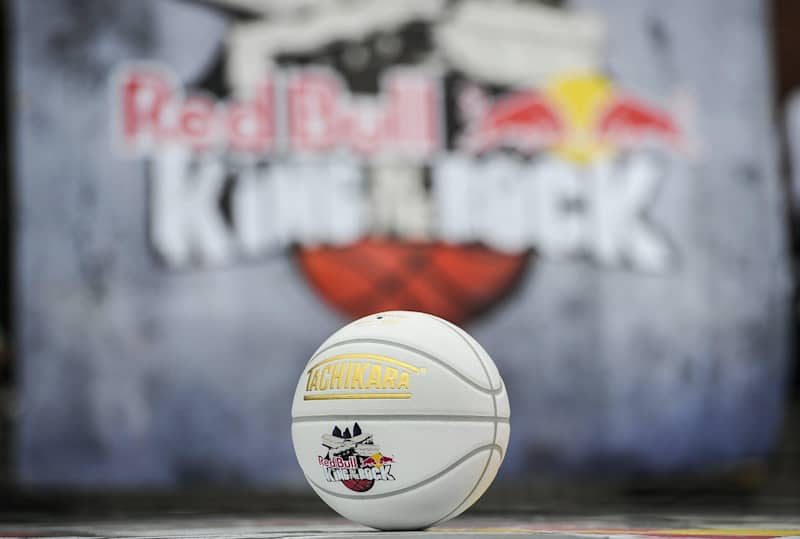 AND1×AKTR Red Bull レッドブル 限定商品　2013 バスケ AND1×AKTR Red Bull レッドブル 限定商品 2013 バスケ