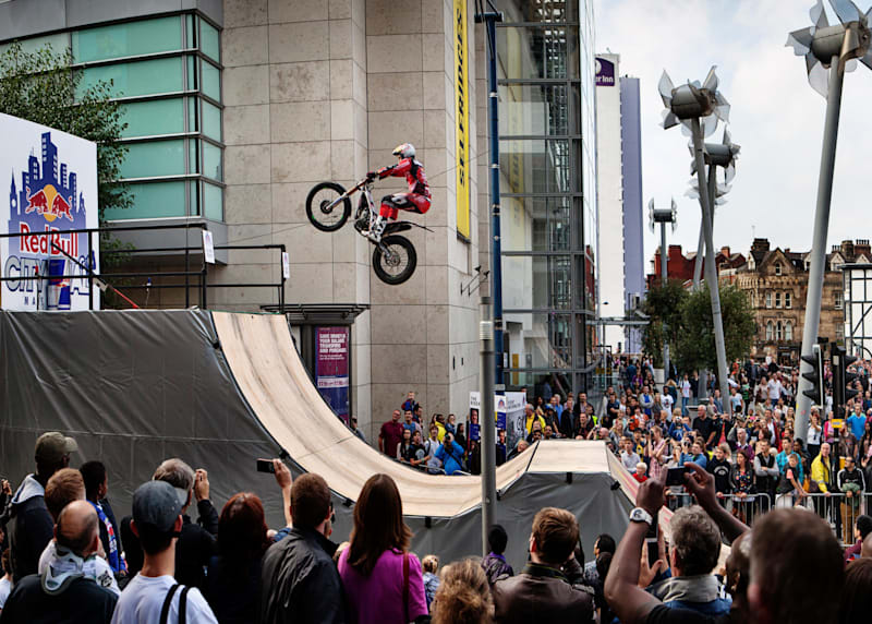 Red bull cycle stunt store