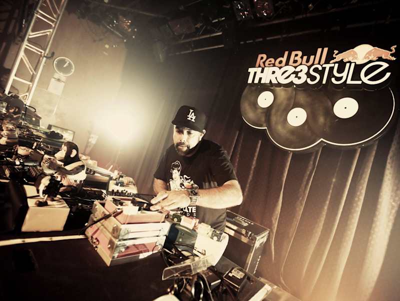 dj-nu-mark-performs-at-red-
