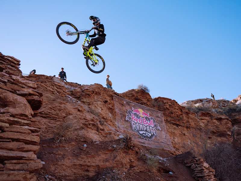 Tom Van Steenbergen hits a caveman