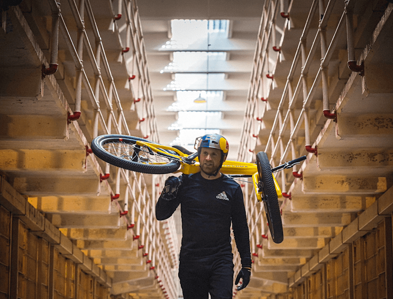 Anthony Lopez lost 300 pounds through mountain biking