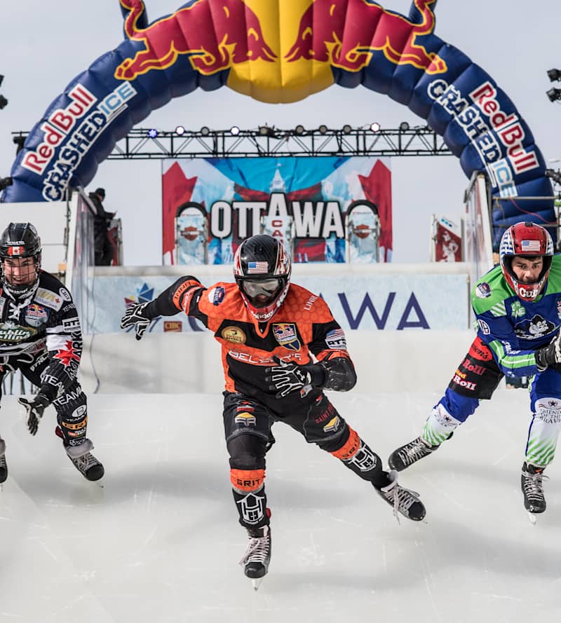 Red Bull Crashed Ice：世界一アツい氷上バトルの歴史 | アイスクロス