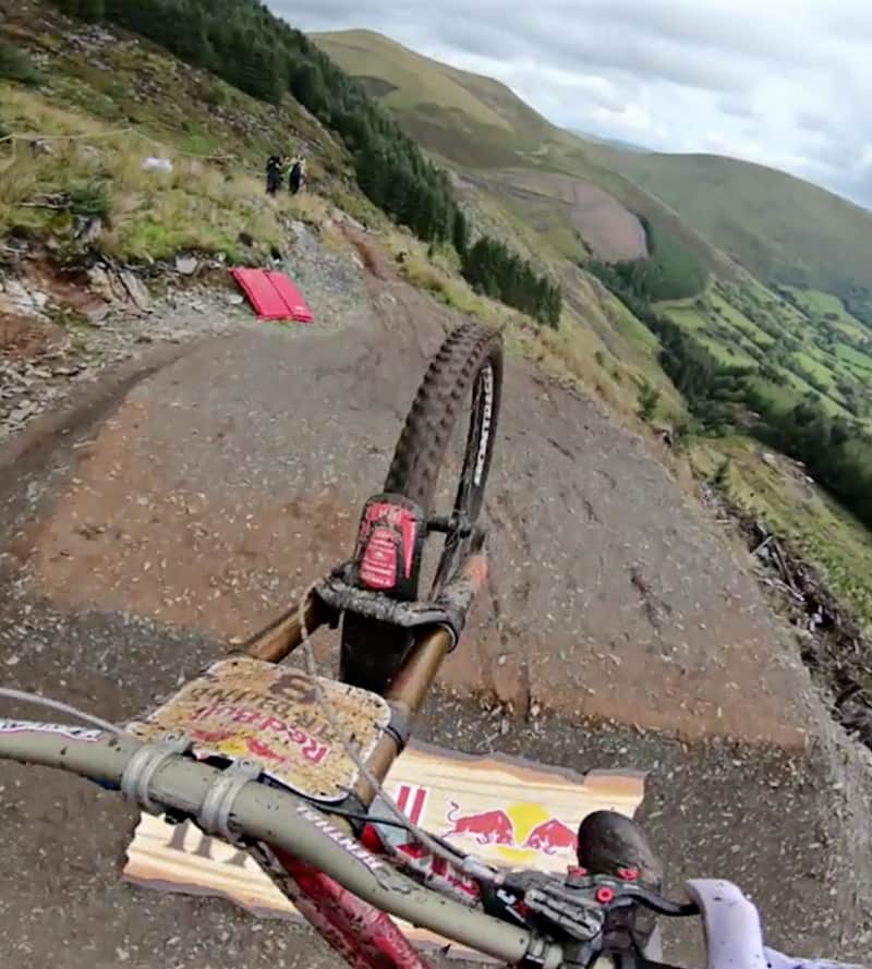 Best Action Camera for Mountain Biking: Epic Shots Await!