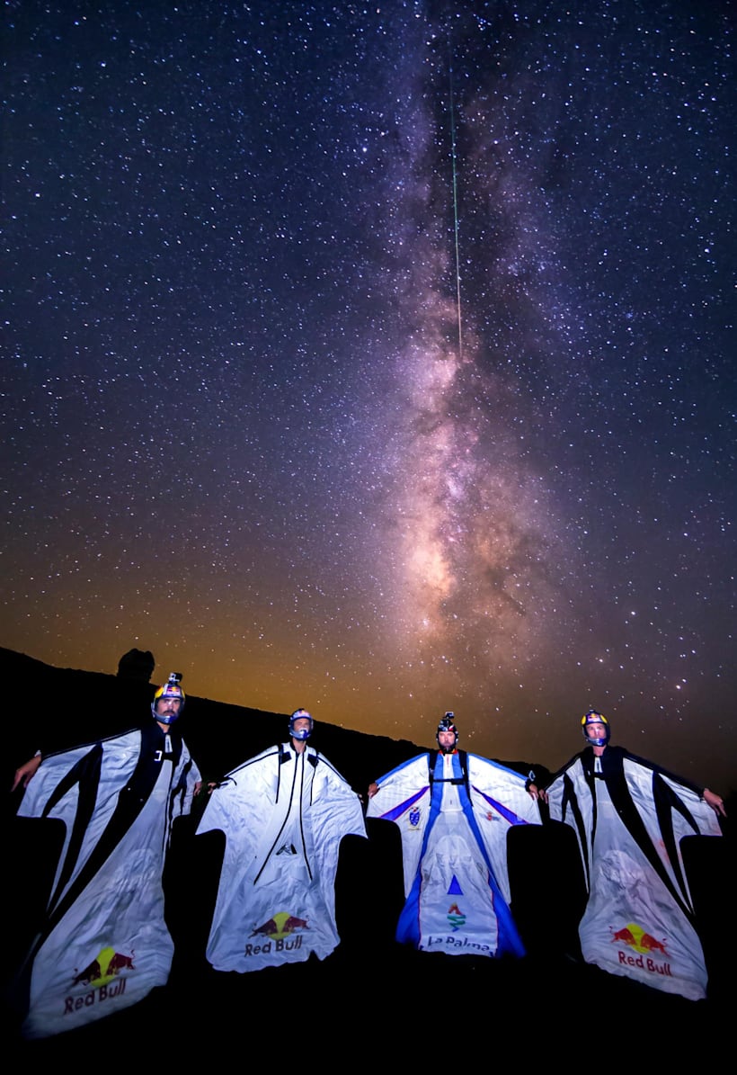 ãƒšãƒ«ã‚»ã‚¦ã‚¹åº§æµæ˜Ÿç¾¤ã¨å…±ã«èˆžã†äººé–