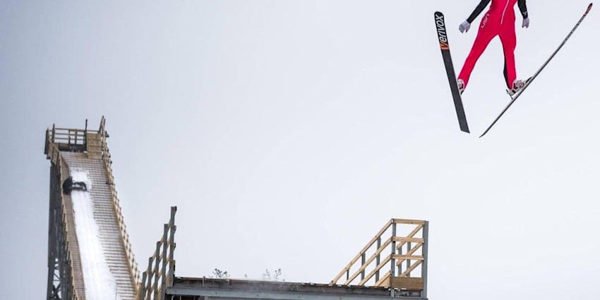 スキージャンプ用練習ローラー台 スキージャンプ用練習ローラー台 価格.com】サイクルトレーナー