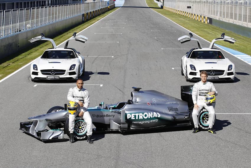 Mercedes F1 W04 heralds new era