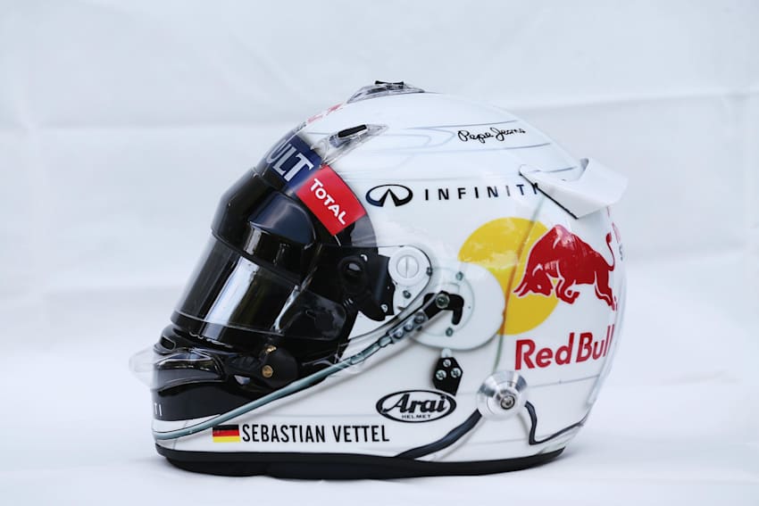 Sebastian vettel helmet hotsell brand
