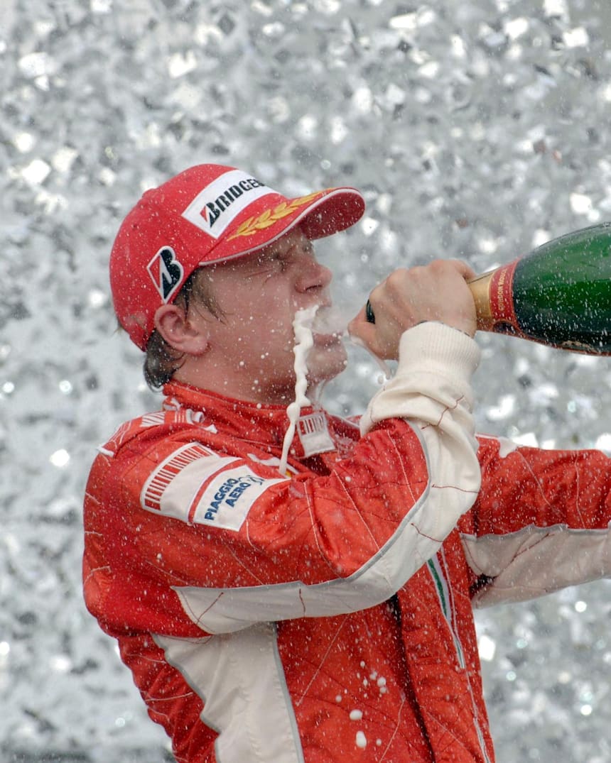 Video Kimi Raikkonen Rejoins Ferrari