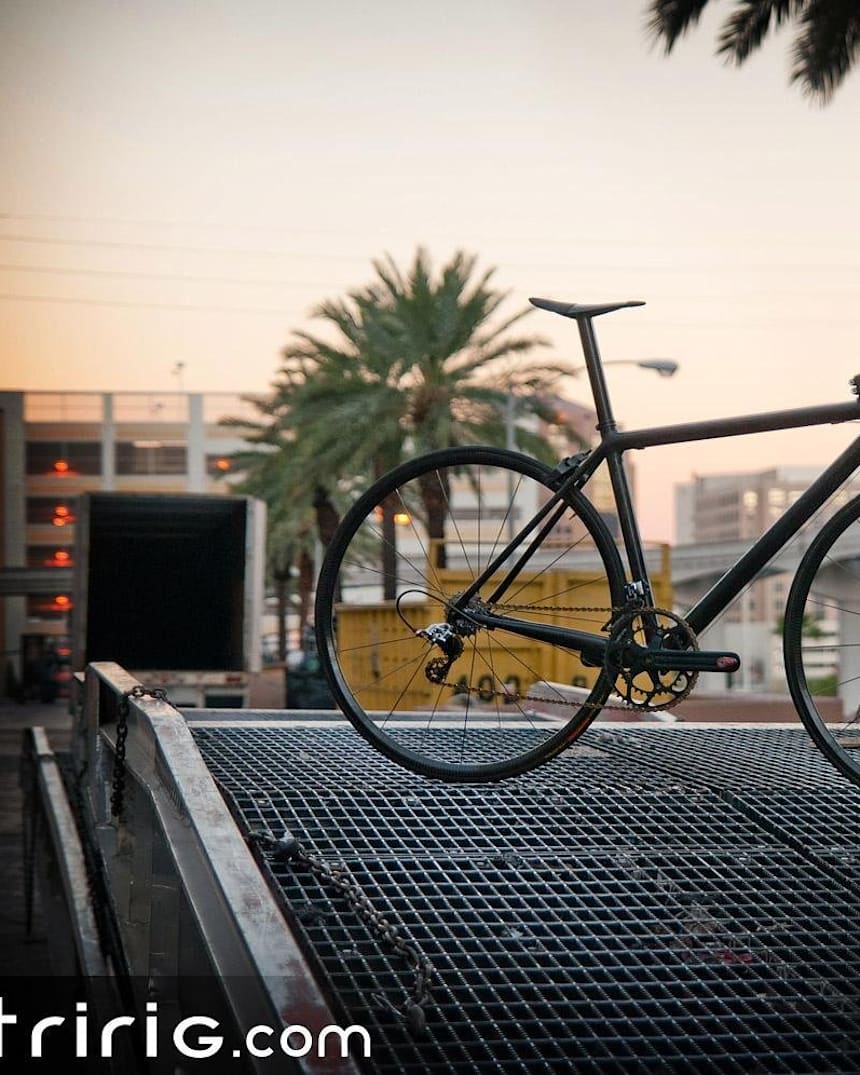 lightest road bike under 2000