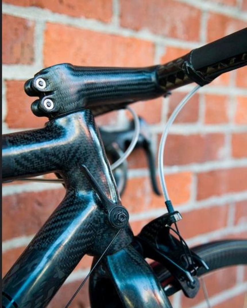 lightest carbon frame