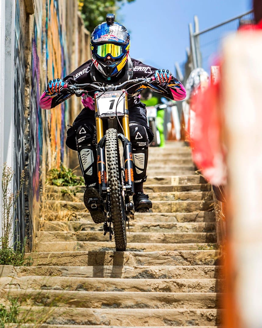 dh riding