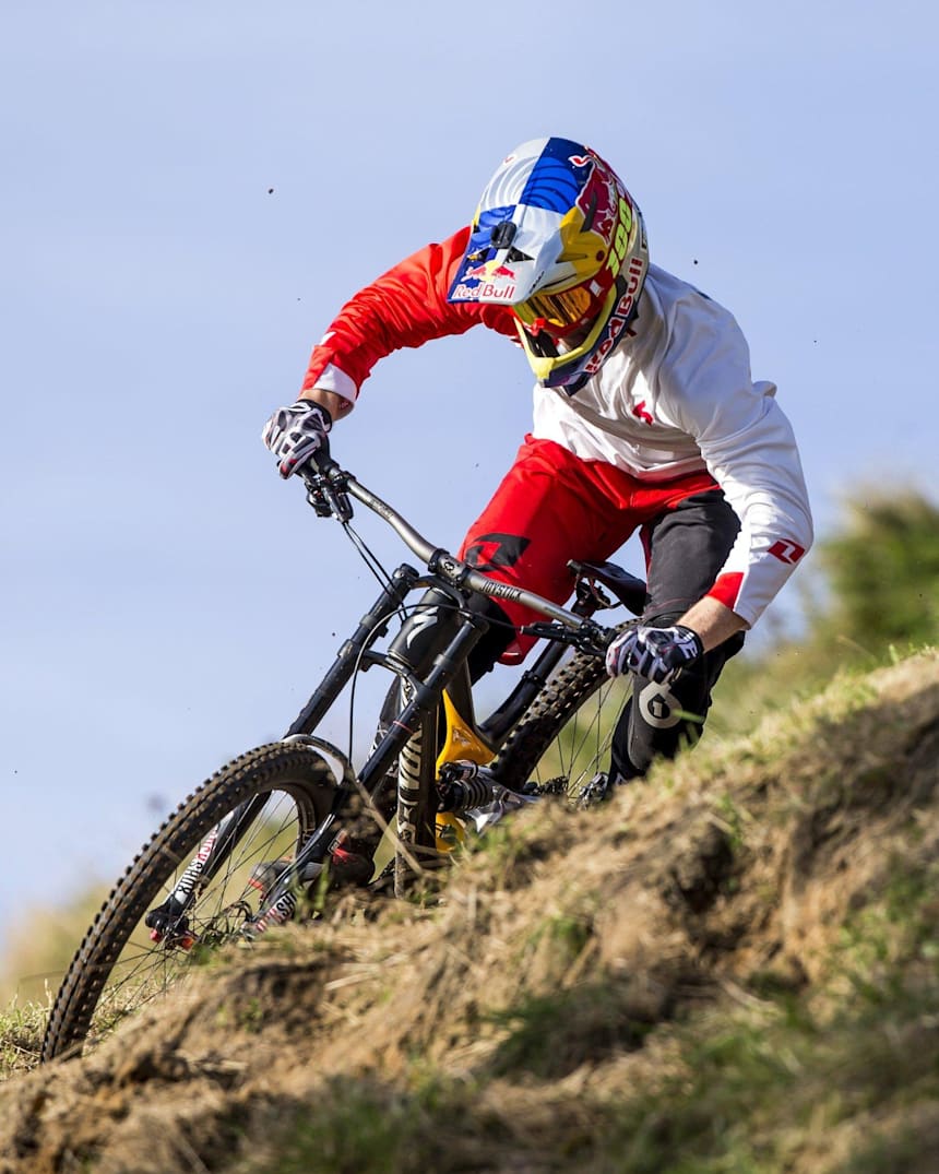 downhill bike red bull