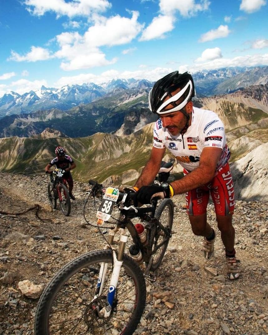 La Manutenzione Del Casco Da Bici