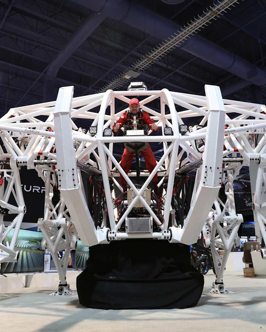 World S First Bionic Racing Suit Furrion Prosthesis