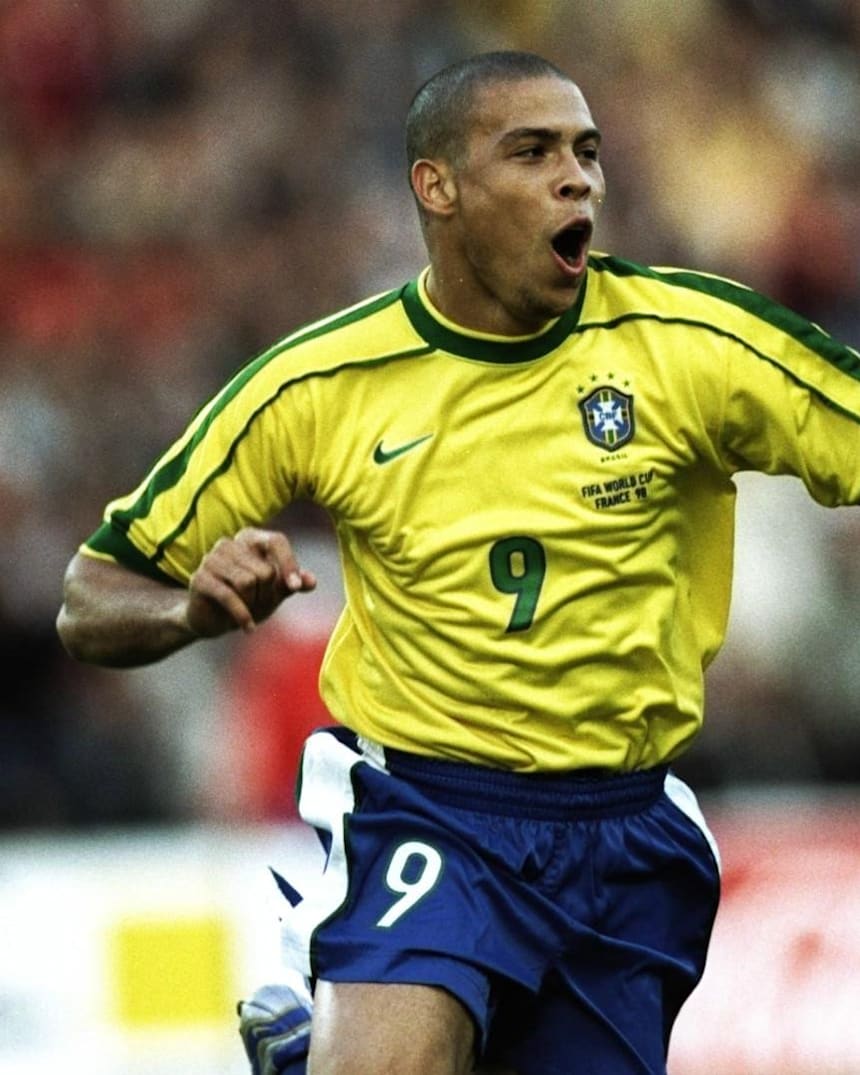 Eski Futbol Yildizlarinin Gunumuzdeki Degeri Ne Olurdu