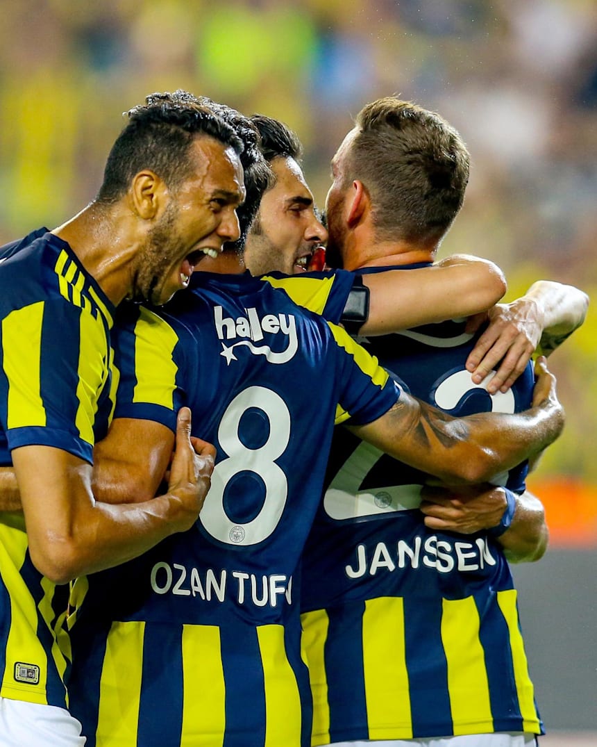 Test Hangi Fenerbahceli Futbolcuya Benziyorsun
