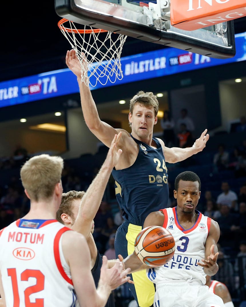 Fenerbahce Dogus Nicolo Melli Ve Jan Vesely Roportaji