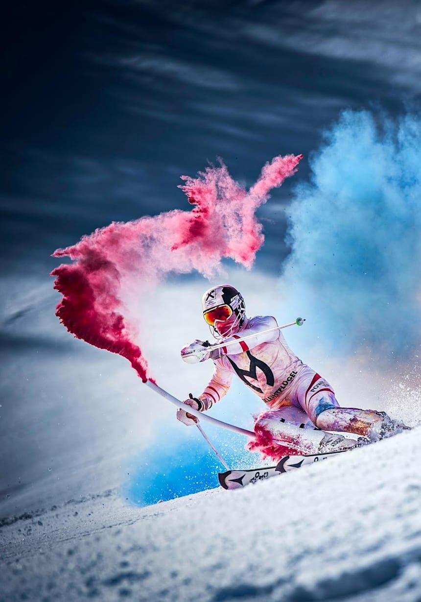 奥地利红牛滑雪冠军挑战彩色滑雪雪道色彩斑斓