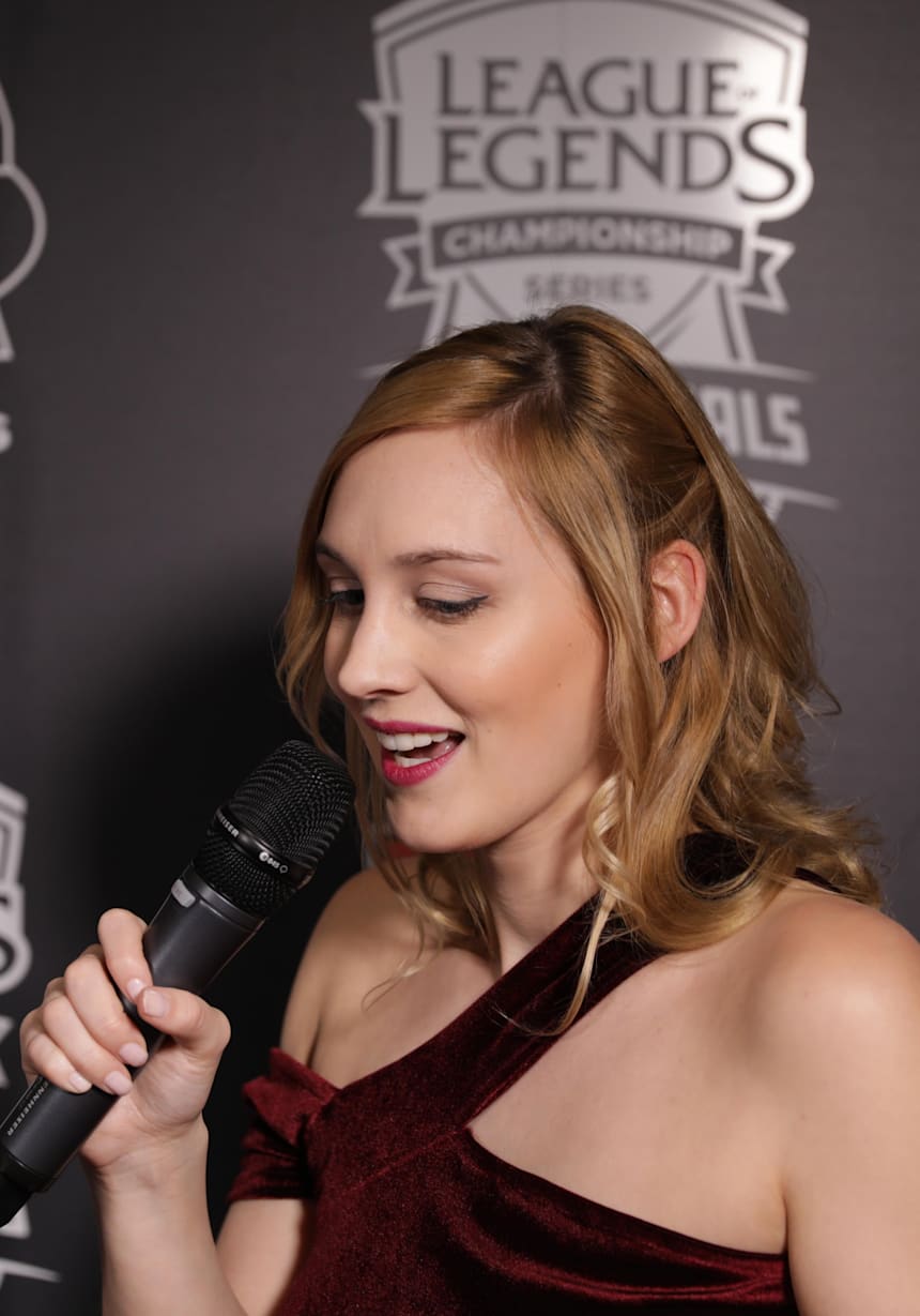 How old is sjokz