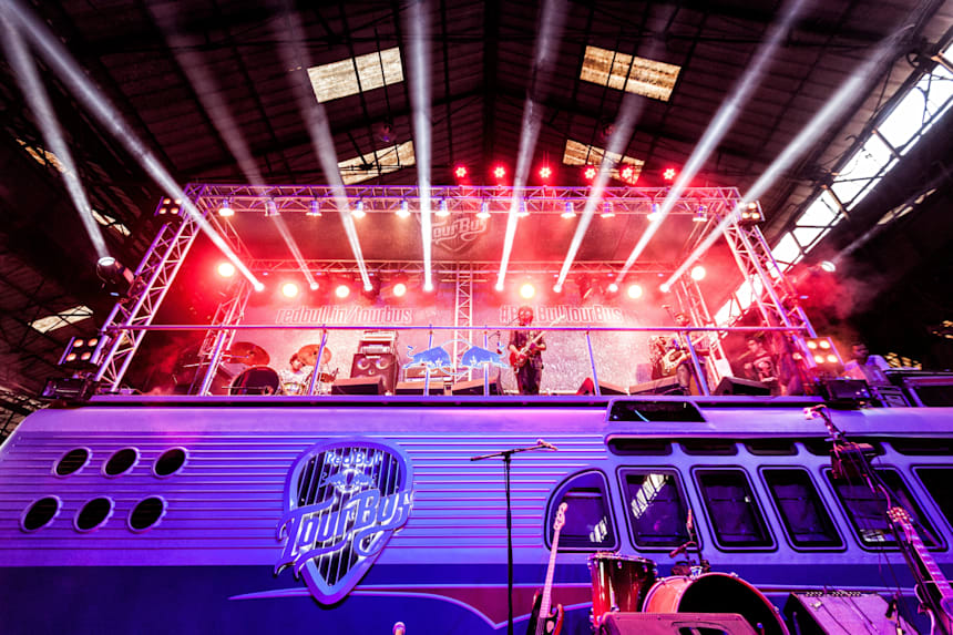 I Red Bull Tour Bus