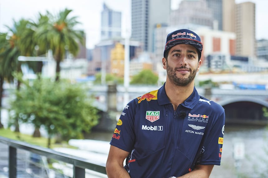 daniel ricciardo honey badger hat