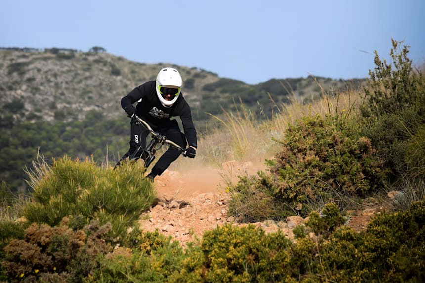 dh riding
