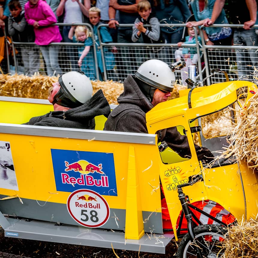 Red Bull Box Cart Race Osaka 22