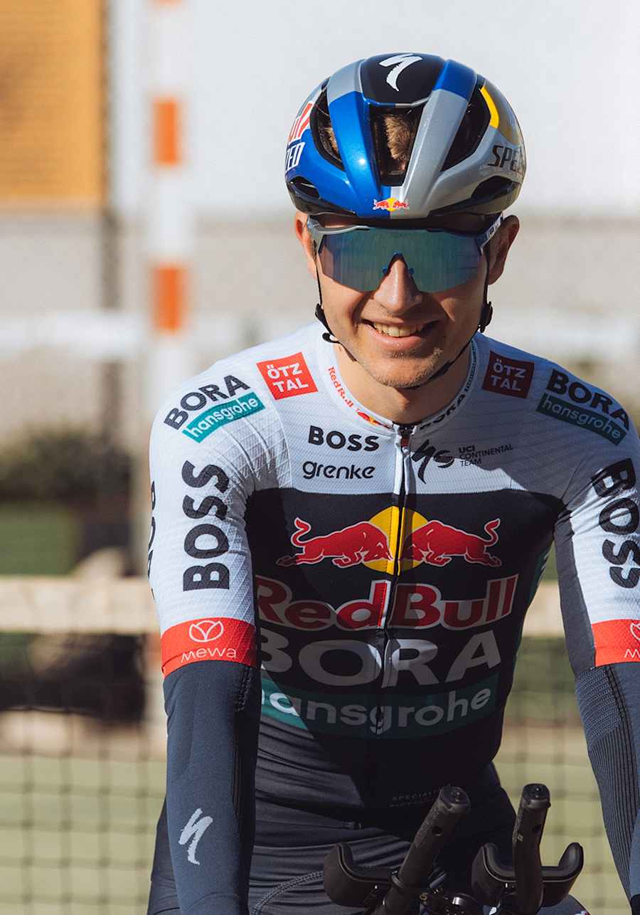 BORA トライアスロンウェア Red Bull Red Bull BORA トライアスロンウェア M格安オークション