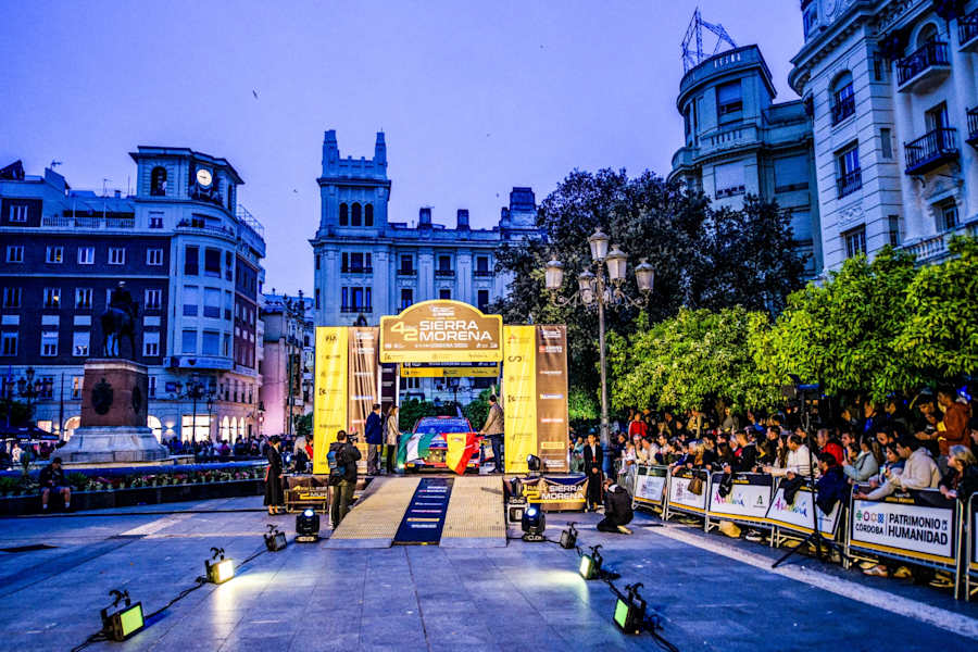 Start ramp took pride of place in Plaza de Las Tendillas