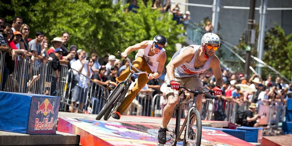 Flying Fixed Gears in the Streets of San Francisco
