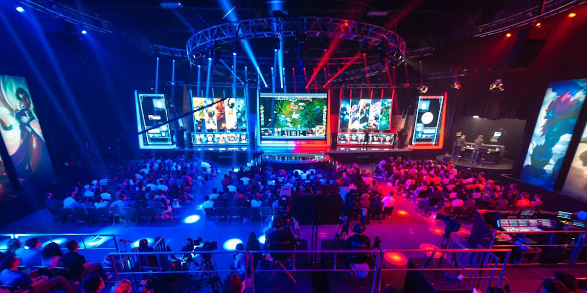 Teams of Legends LCS Worlds Day 1 Group Stage