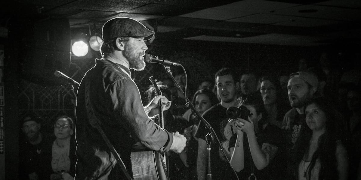 Chuck Ragan Headlines Red Bull Sound Select NJ