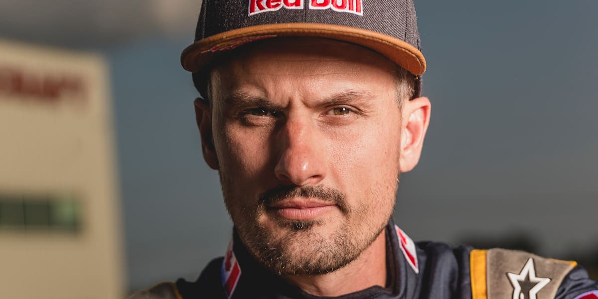 Pete McLeod: Air Race – Red Bull Athlete Profile