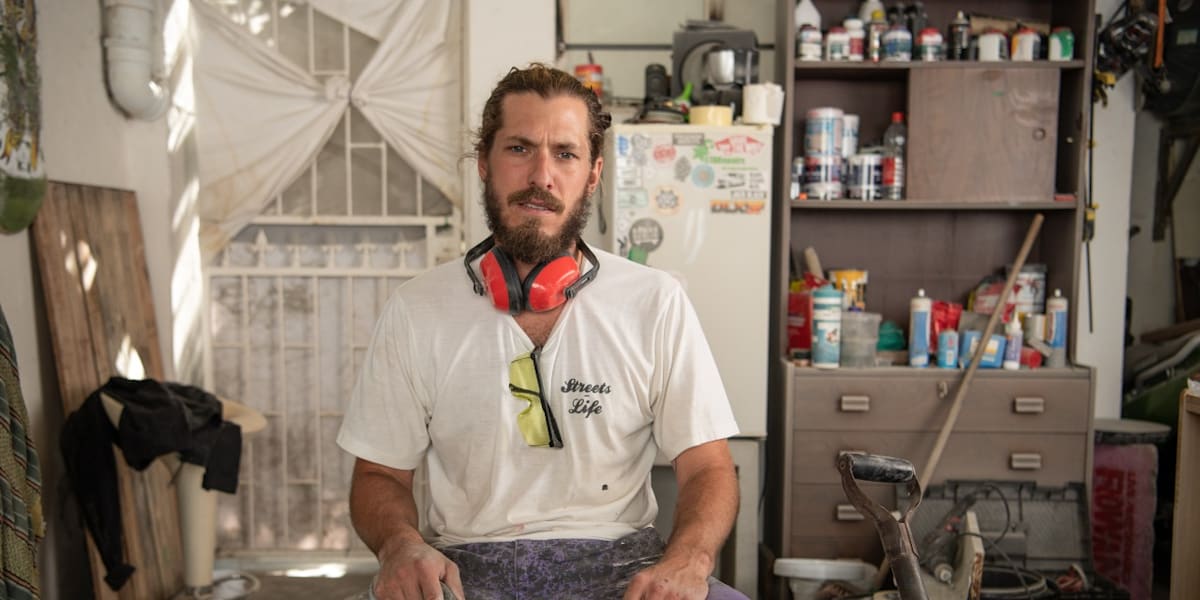 Pieter Retief builds concrete skateboarding obstacles