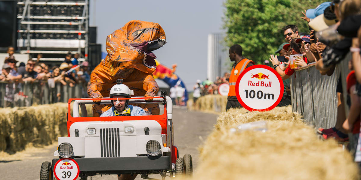 Red Bull Box Cart Race is back!