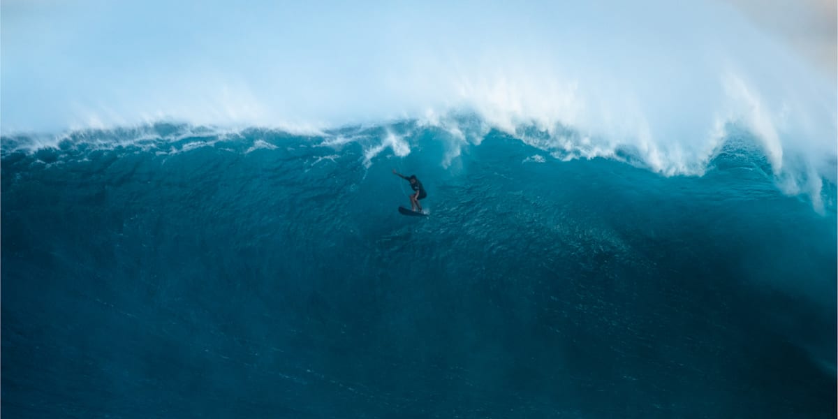 Surf Sessions S2 E4 Kai Lenny surfs Jaws video