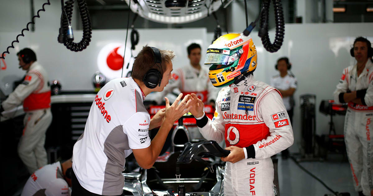 Lewis Hamilton waves goodbye to McLaren